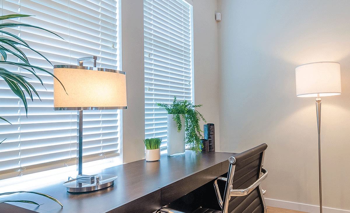 25mm venetian blinds