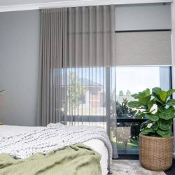 blockout roller blind and wave curtain